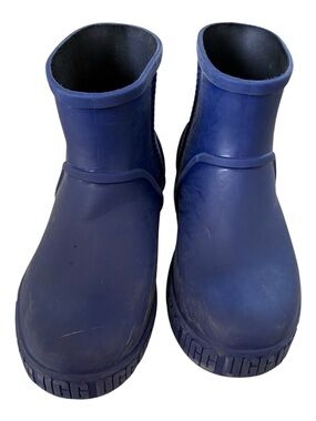 UGG Drizlita Shearling lined boots